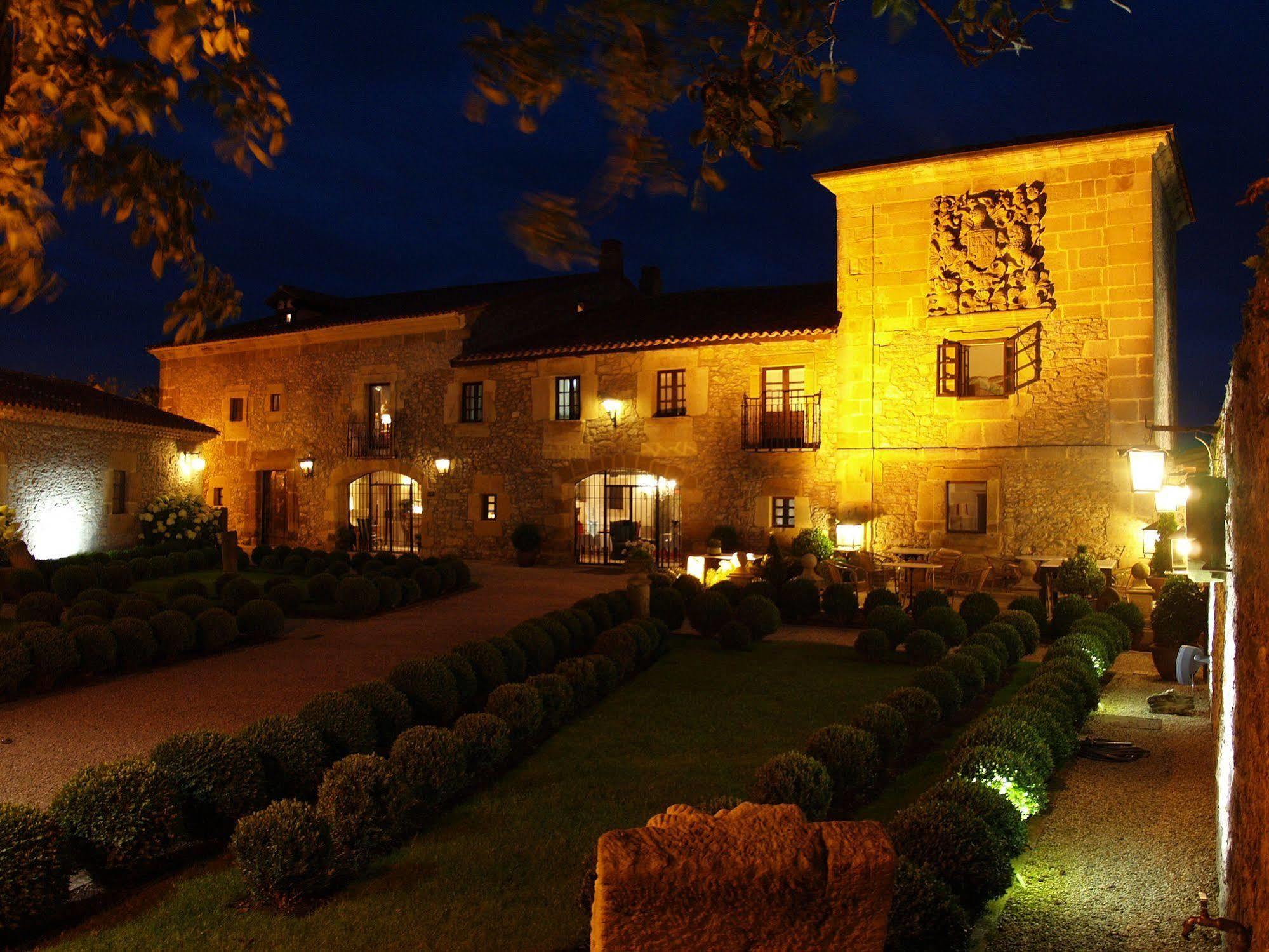 Hotel Palacio De La Pena Cantabria آجو المظهر الخارجي الصورة