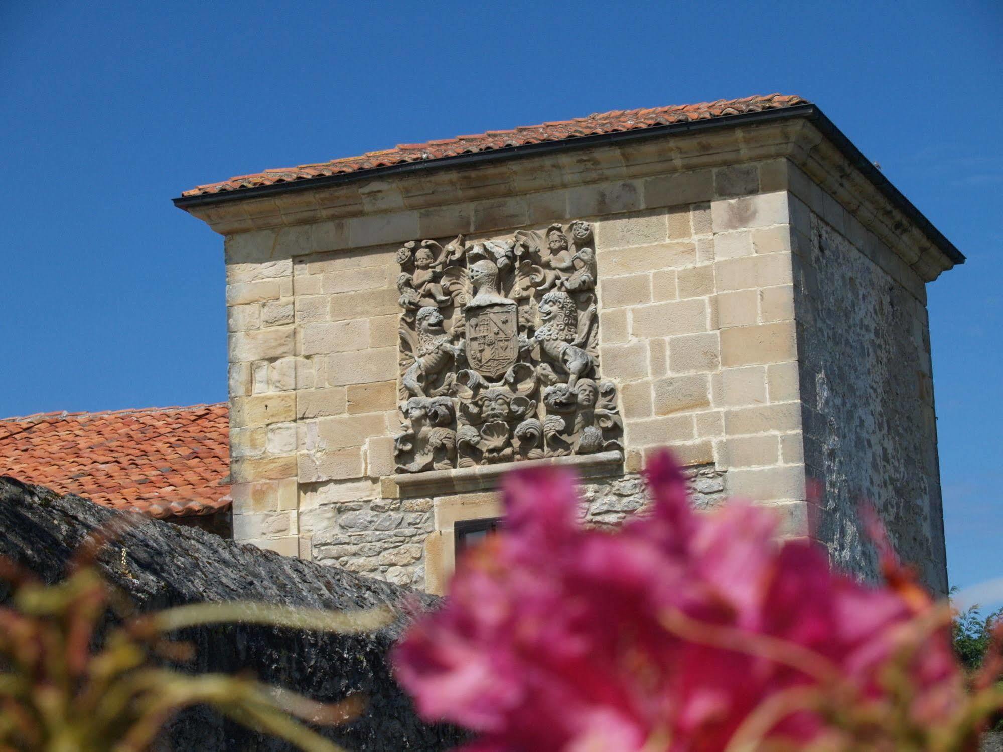 Hotel Palacio De La Pena Cantabria آجو المظهر الخارجي الصورة