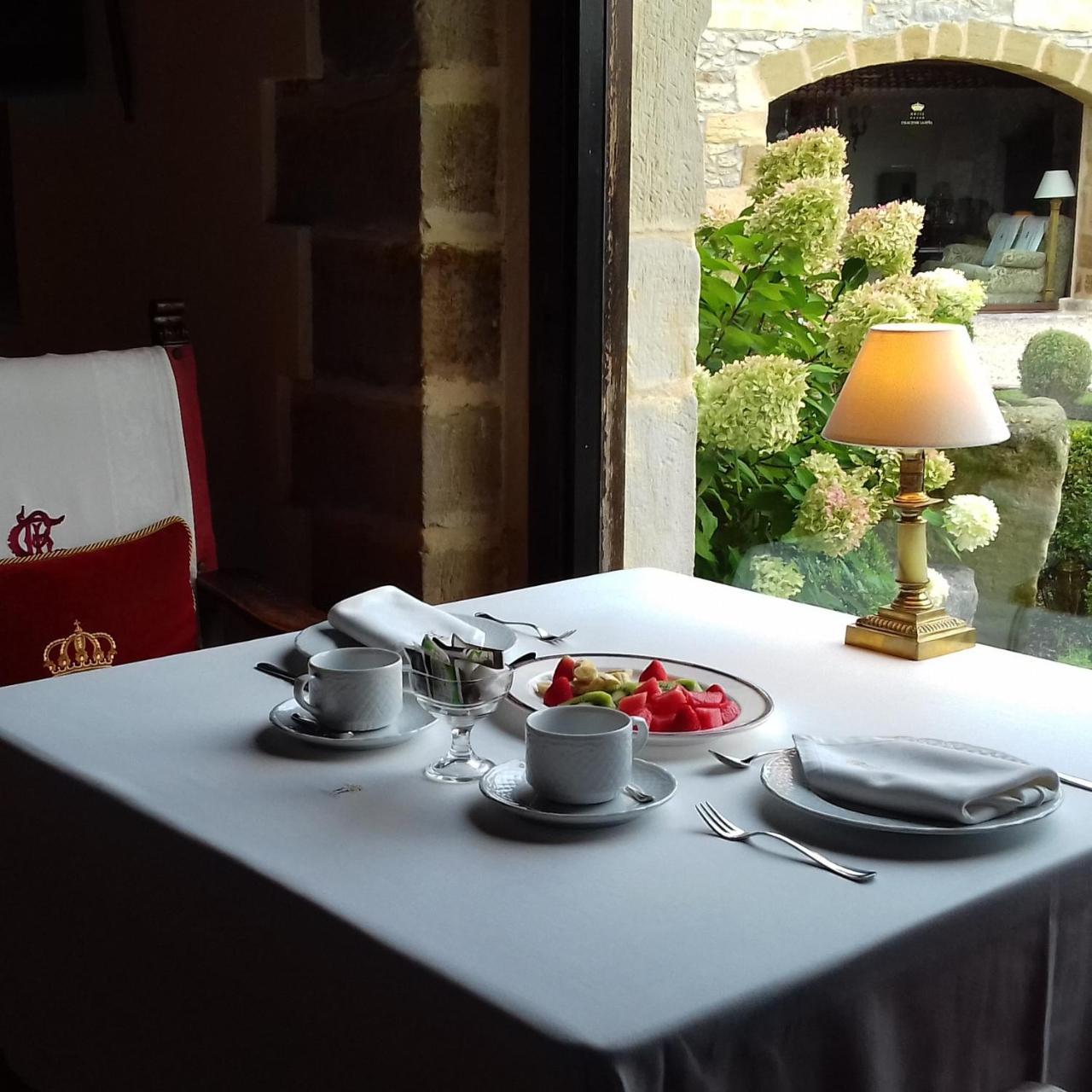 Hotel Palacio De La Pena Cantabria آجو المظهر الخارجي الصورة